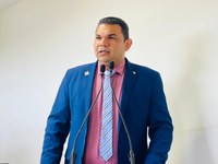 Fábio Araújo comemora revogação de decreto que retirou créditos dos cartões de transporte público