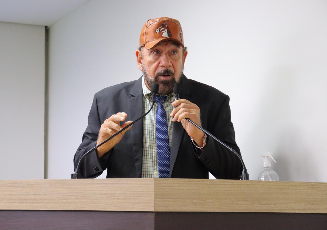 Presidente da Câmara de Rio Branco faz alerta para aumento do transporte público clandestino e cobra fiscalização do RBTrans