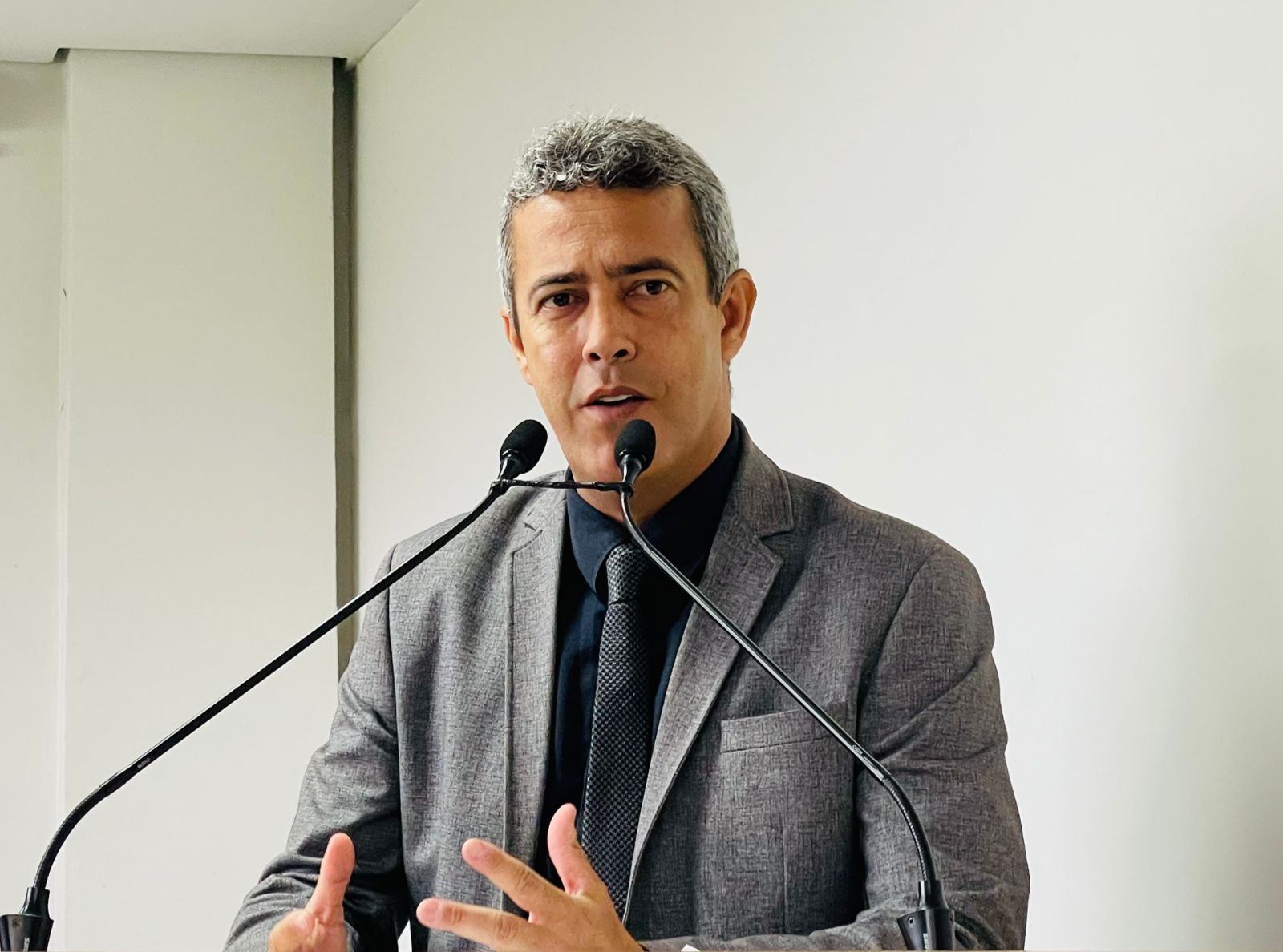 Vereador Ismael Machado reivindica planejamento por parte do Executivo para riscos de alagamentos em ruas da Capital